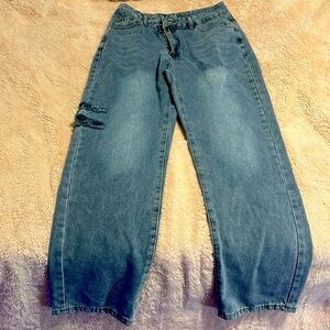 BRAND NEW NEVER WORN SKATER GIRL.